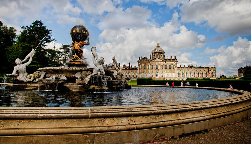 Fountain and grounds of Castle Howard